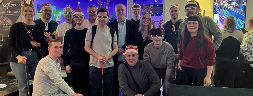 Gruppenbild von der Weihnachtsfeier der sympacon und sympacon Beratungsgesellschaft